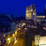 The Romantic Notre Dame Lägenhet Paris