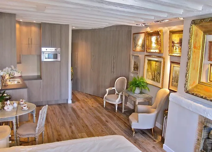 Apartamento The Romantic Notre Dame *